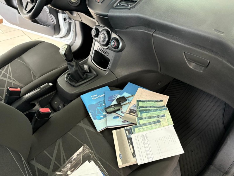 FIESTA 1.5 SE HATCH 16V FLEX 4P MANUAL - 2015 - BENTO GONçALVES