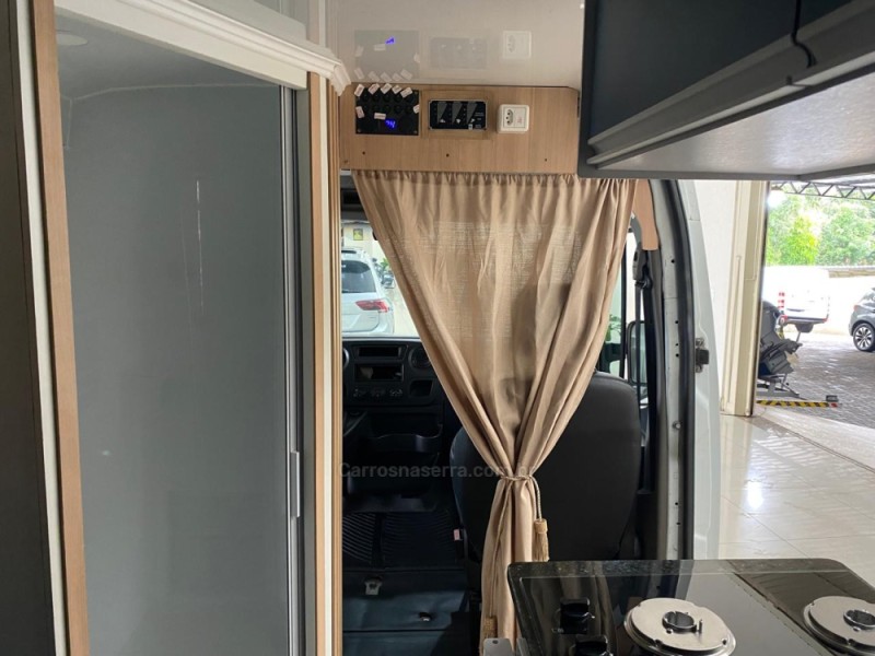 MASTER 2.3 FURGÃO MISTA 16V TURBO INTERCOOLER DIESEL 3P MANUAL - 2016 - LAJEADO