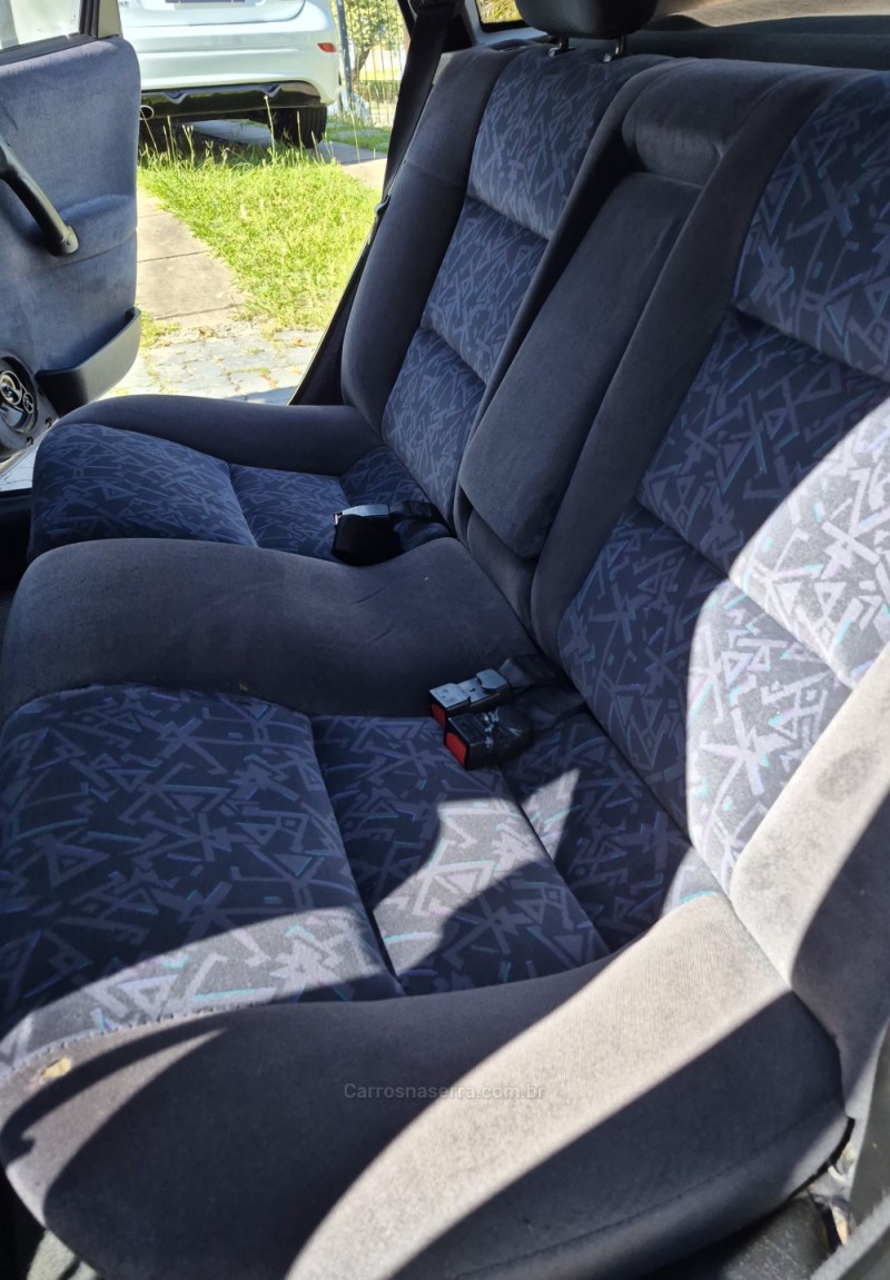 VECTRA 2.0 MPFI GLS 8V GASOLINA 4P MANUAL - 1997 - CAXIAS DO SUL