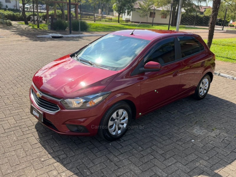 ONIX 1.0 LT 12V FLEX 4P MANUAL - 2019 - BROCHIER