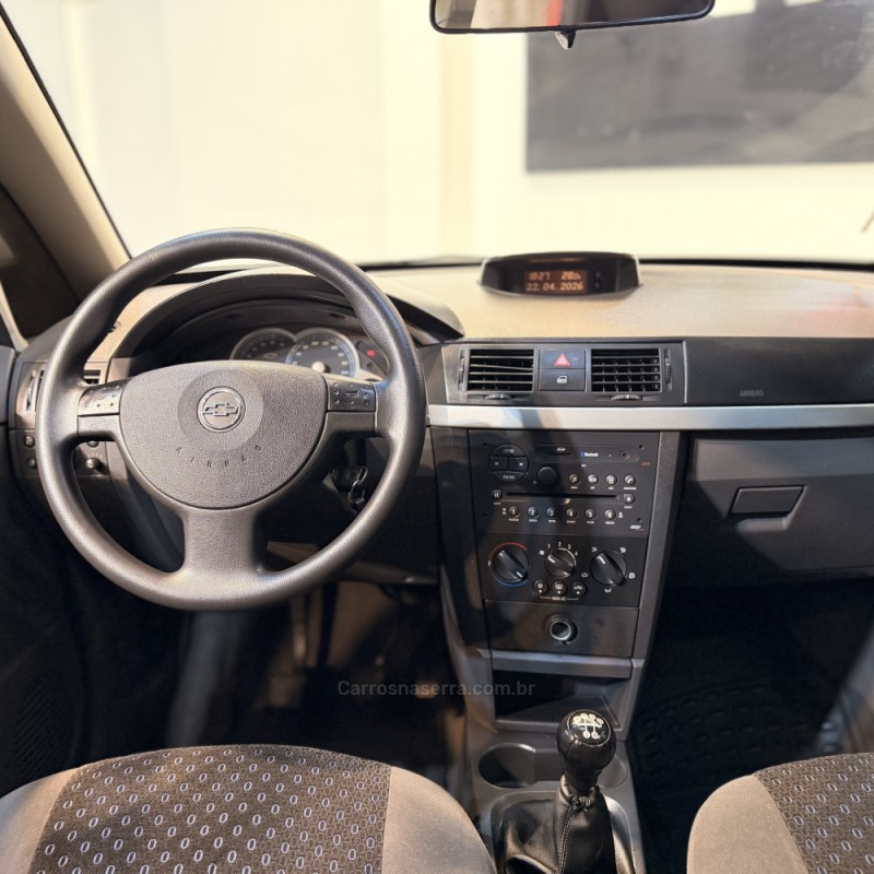 MERIVA 1.8 MPFI PREMIUM 8V FLEX 4P MANUAL - 2011 - NOVO HAMBURGO