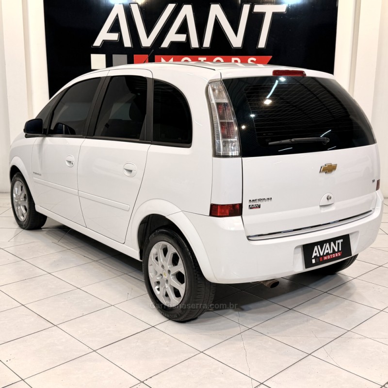 MERIVA 1.8 MPFI PREMIUM 8V FLEX 4P MANUAL - 2011 - NOVO HAMBURGO