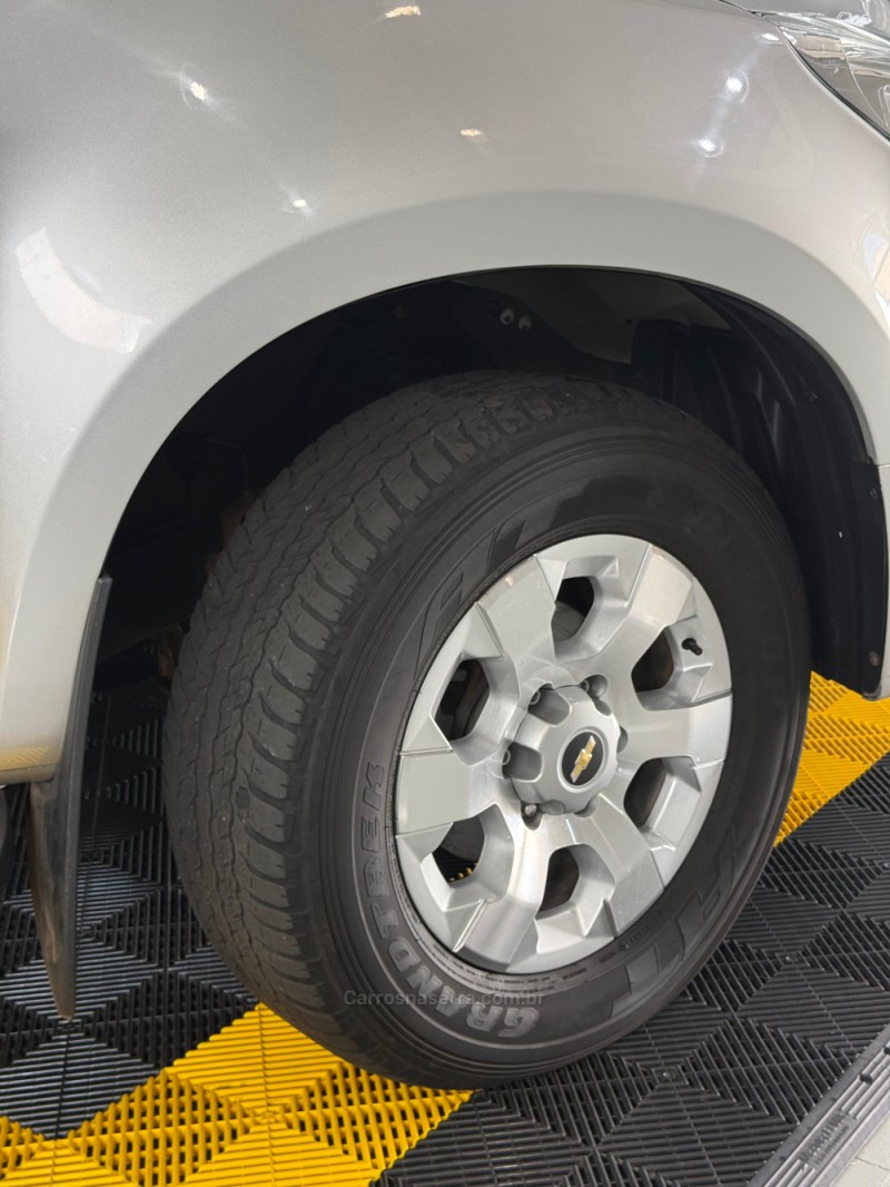 S10 2.4 LTZ 4X2 CD 8V FLEX 4P MANUAL - 2014 - LAJEADO