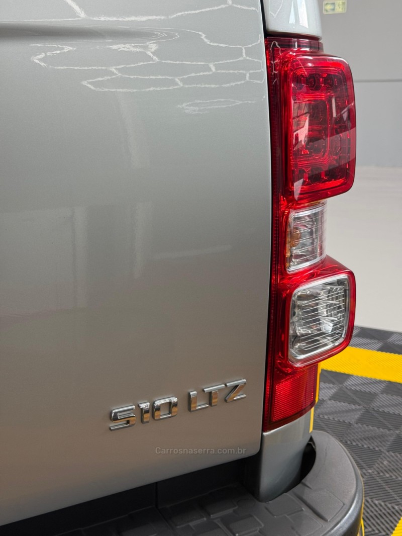 S10 2.4 LTZ 4X2 CD 8V FLEX 4P MANUAL - 2014 - LAJEADO