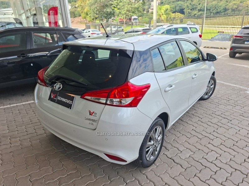 YARIS 1.5 XL PLUS CONNECT 16V FLEX 4P AUTOMÁTICO - 2021 - CAXIAS DO SUL