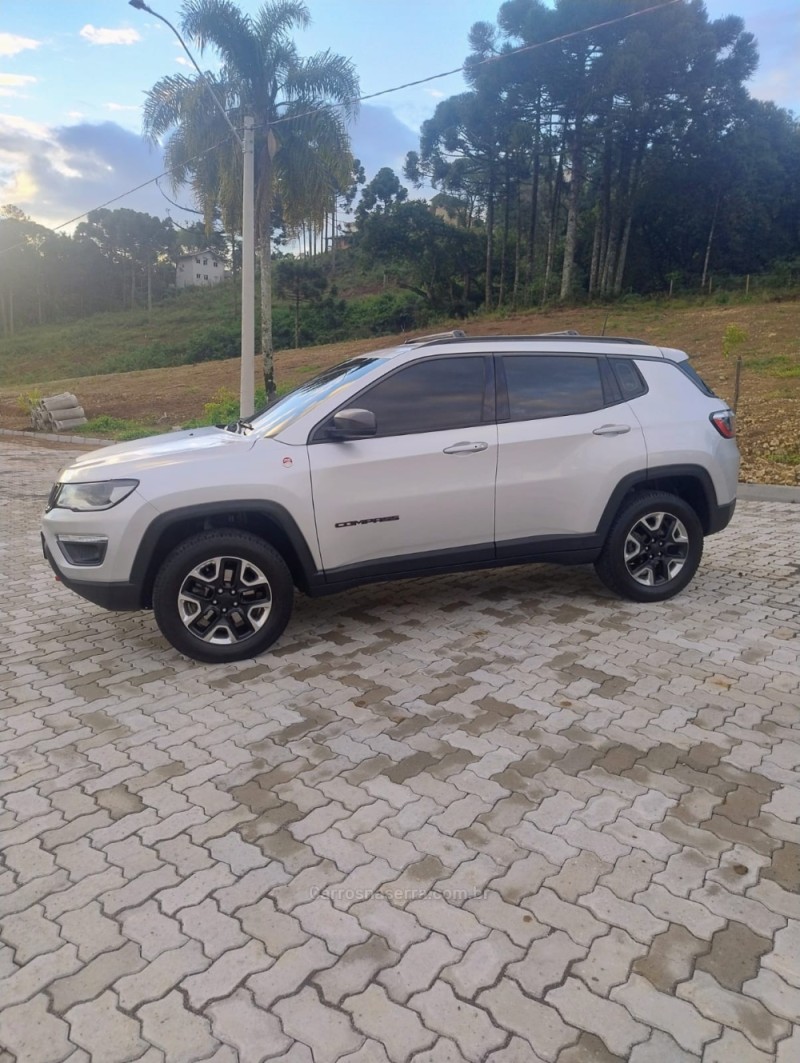 compass 2.0 trailhawk td350 turbo diesel 4x4 4p automatico 2017 farroupilha