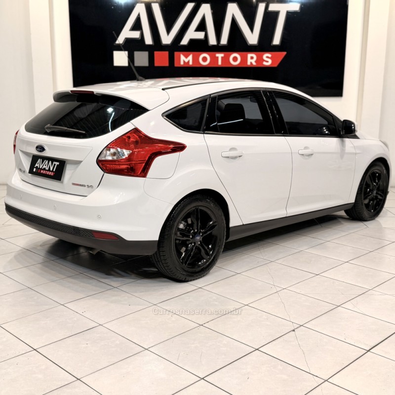 FOCUS 2.0 HA 16V FLEX 4P AUTOMÁTICO - 2015 - NOVO HAMBURGO