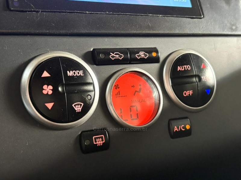 TIIDA 1.8 SL 16V FLEX 4P MANUAL - 2012 - NOVO HAMBURGO