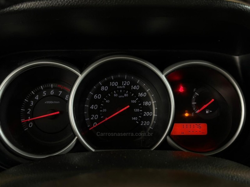 TIIDA 1.8 SL 16V FLEX 4P MANUAL - 2012 - NOVO HAMBURGO