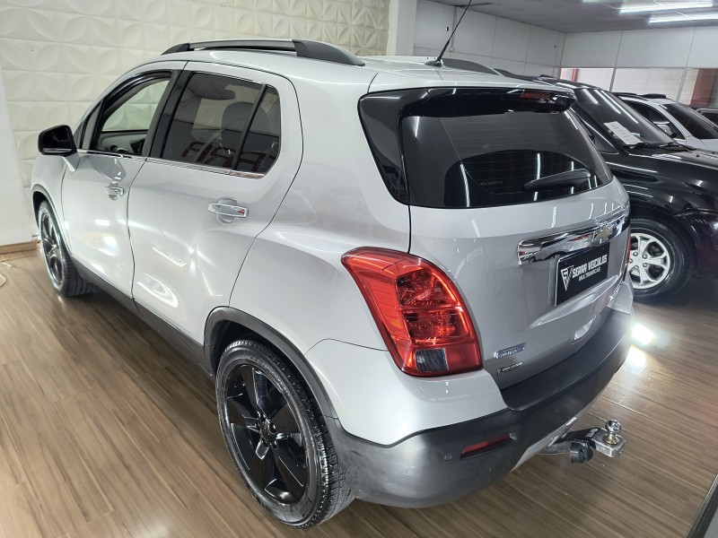 TRACKER 1.8 MPFI LTZ 4X2 16V FLEX 4P AUTOMÁTICO - 2014 - CAXIAS DO SUL