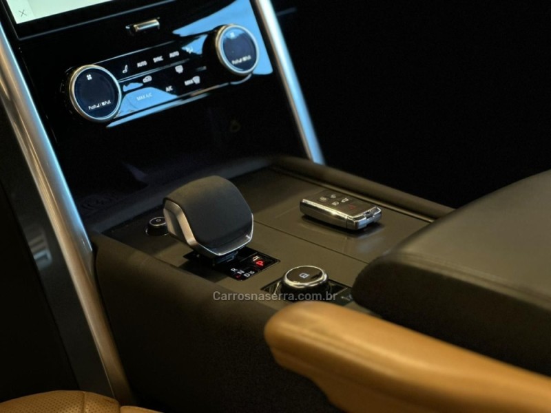 DISCOVERY 3.0 R- DYNAMIC HSE 4X4 DIESEL 4P AUTOMÁTICO - 2023 - CAXIAS DO SUL