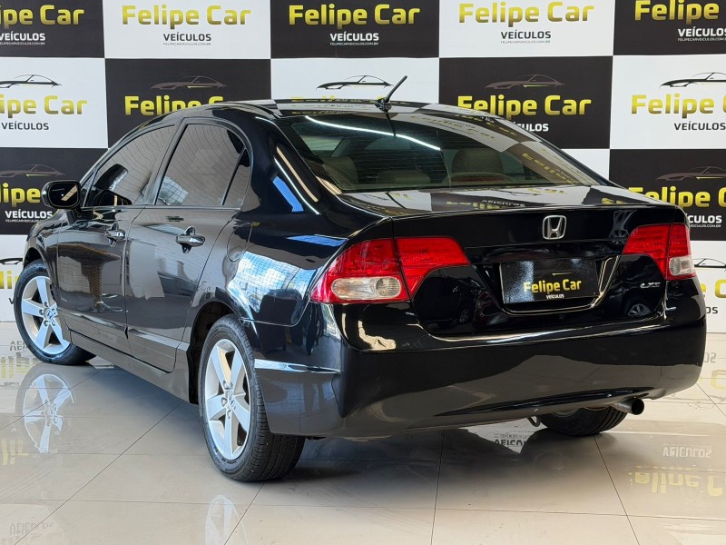 CIVIC 1.8 LXS 16V GASOLINA 4P AUTOMÁTICO - 2007 - CAXIAS DO SUL