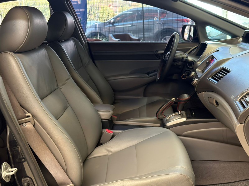 CIVIC 1.8 LXS 16V GASOLINA 4P AUTOMÁTICO - 2007 - CAXIAS DO SUL