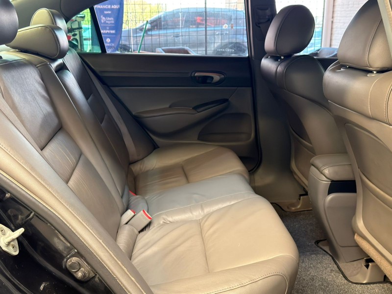 CIVIC 1.8 LXS 16V GASOLINA 4P AUTOMÁTICO - 2007 - CAXIAS DO SUL