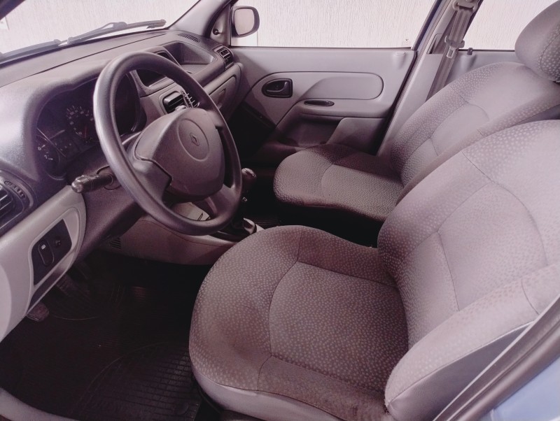 CLIO 1.0 16V FLEX 4P MANUAL - 2011 - SãO SEBASTIãO DO CAí