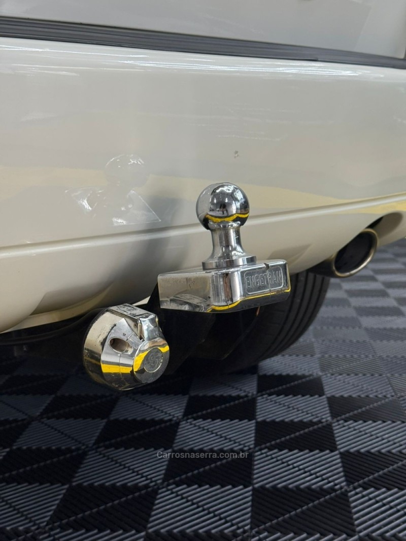 TUCSON 2.0 MPFI GL 16V 142CV 2WD GASOLINA 4P AUTOMÁTICO - 2015 - LAJEADO