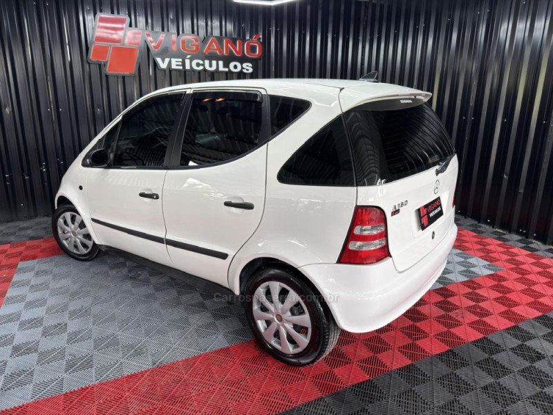 A 160 1.6 GASOLINA CLASSIC MANUAL 4P - 2004 - CAXIAS DO SUL