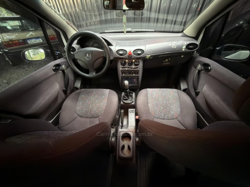 A 160 1.6 GASOLINA CLASSIC MANUAL 4P - 2004 - CAXIAS DO SUL