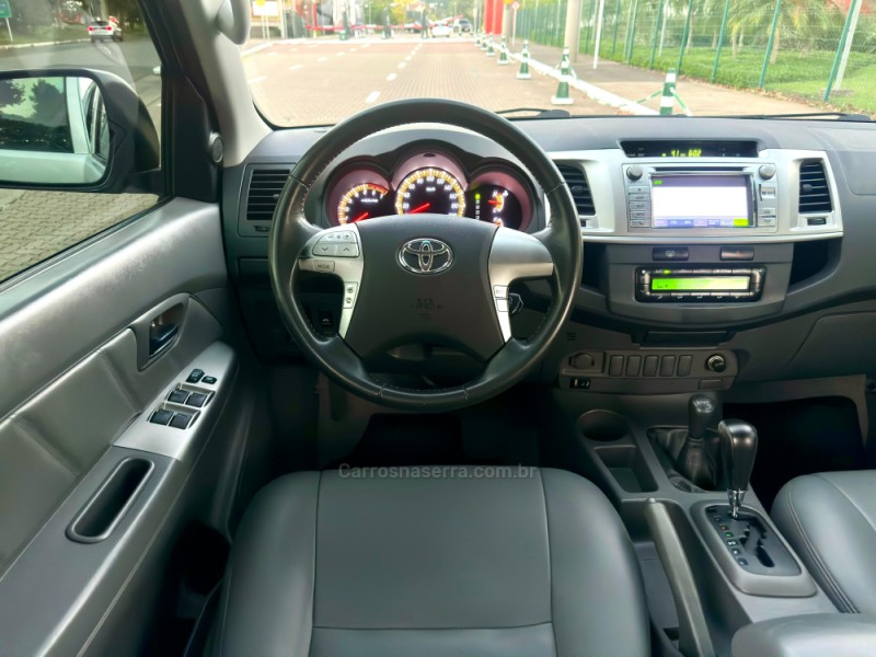 HILUX 2.7 SRV 4X4 CD 16V FLEX 4P AUTOMÁTICO - 2013 - ESTâNCIA VELHA