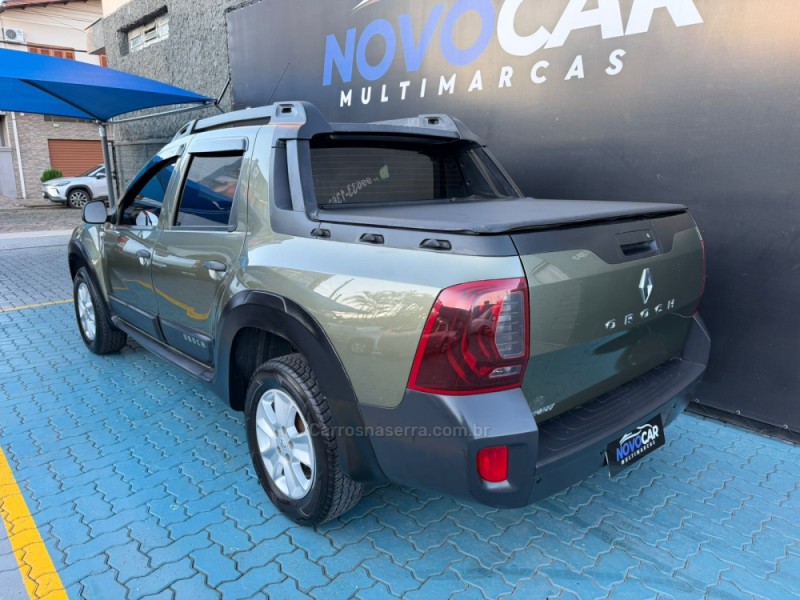 DUSTER OROCH 1.6 16V FLEX EXPRESSION 4P MANUAL - 2017 - ESTâNCIA VELHA