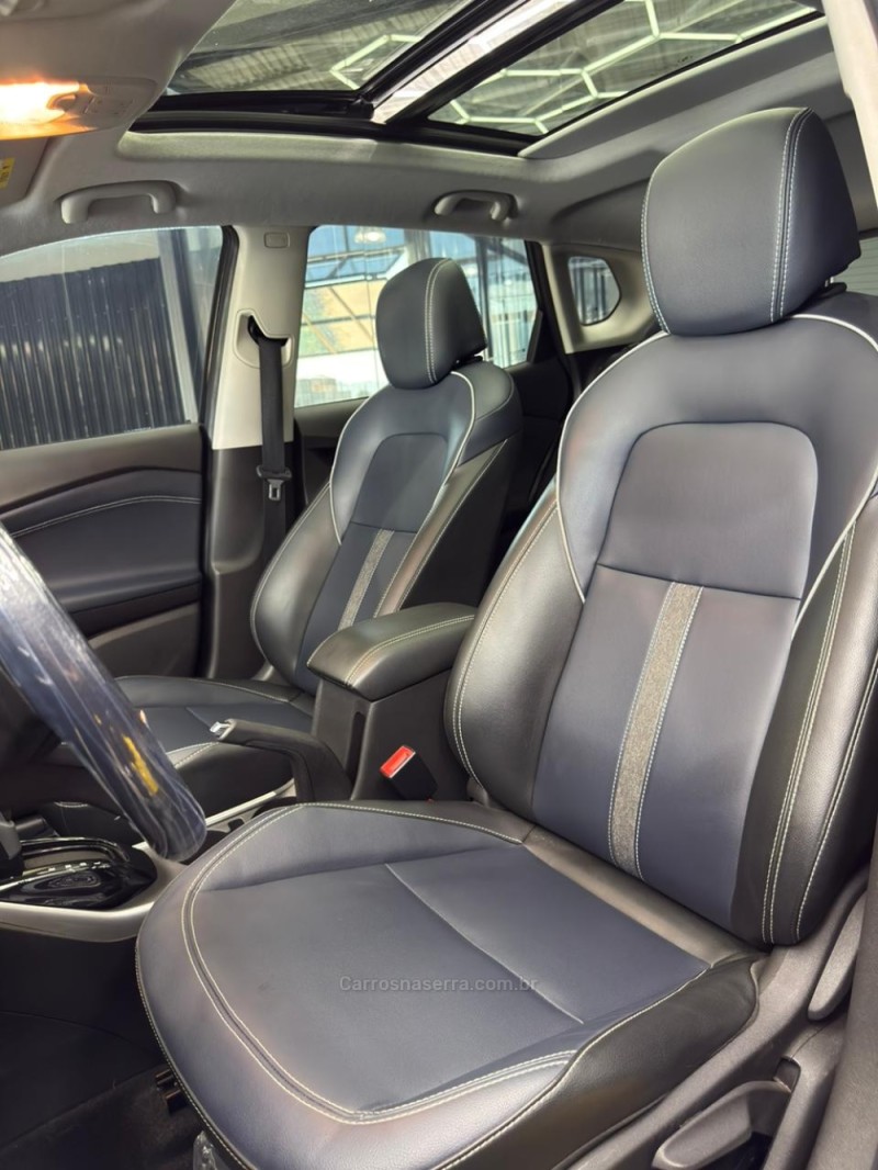 TRACKER 1.2 12V PREMIER TURBO FLEX 4P AUTOMÁTICO - 2022 - LAJEADO