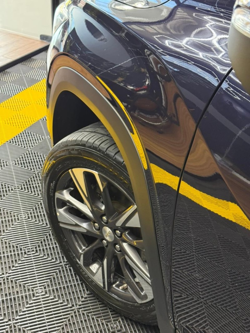 TRACKER 1.2 12V PREMIER TURBO FLEX 4P AUTOMÁTICO - 2022 - LAJEADO