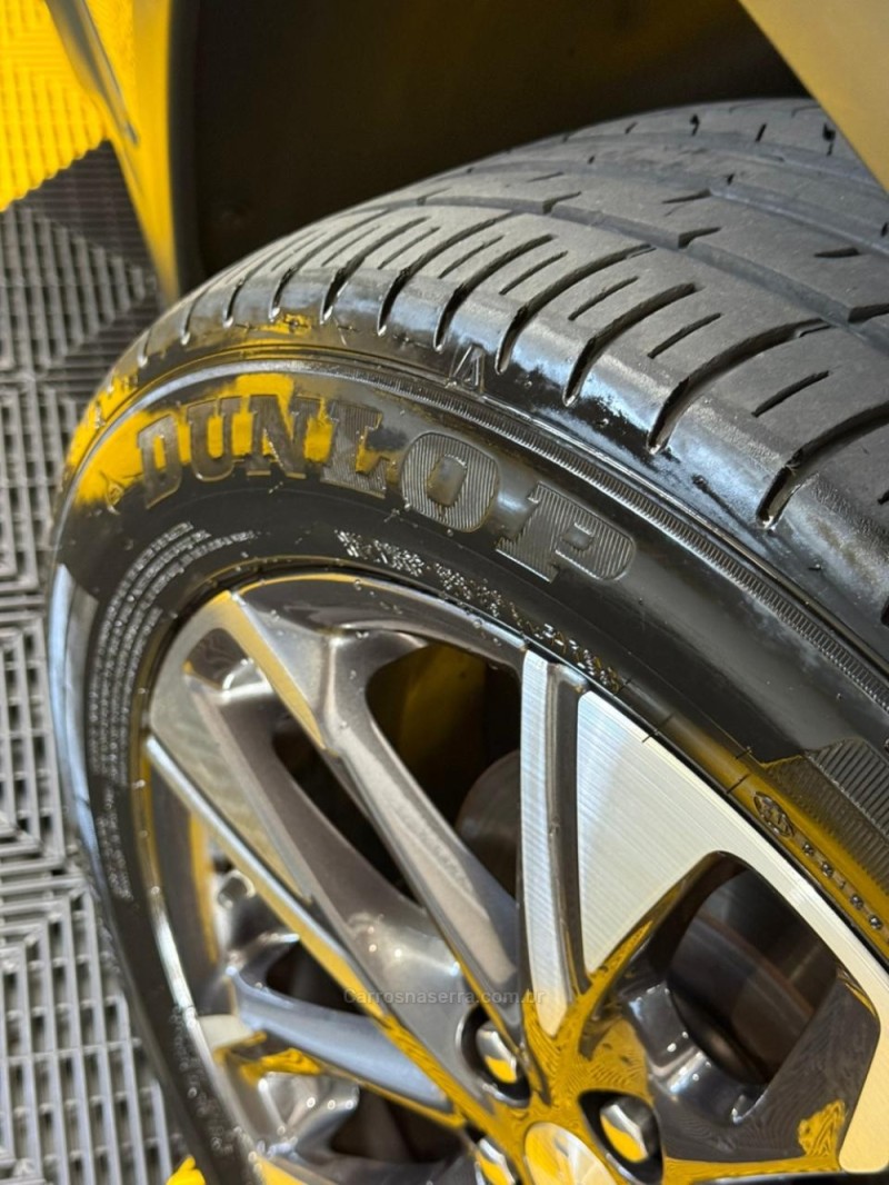 TRACKER 1.2 12V PREMIER TURBO FLEX 4P AUTOMÁTICO - 2022 - LAJEADO