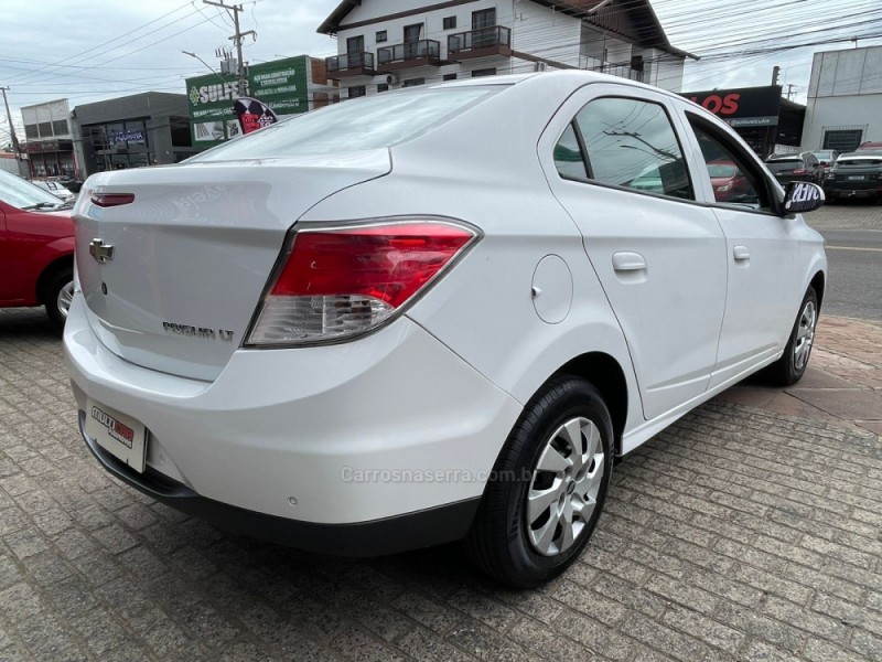 PRISMA 1.0 MPFI LT 8V FLEX 4P MANUAL - 2015 - CAMPO BOM