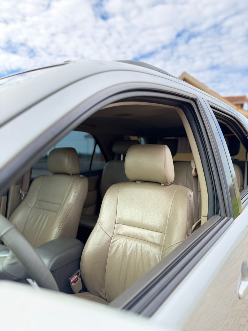 HILUX SW4 3.0 SRV 4X4 7 LUGARES 16V TURBO INTERCOOLER DIESEL 4P AUTOMÁTICO - 2012 - ANTôNIO PRADO