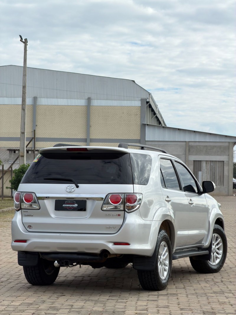 HILUX SW4 3.0 SRV 4X4 7 LUGARES 16V TURBO INTERCOOLER DIESEL 4P AUTOMÁTICO - 2012 - ANTôNIO PRADO
