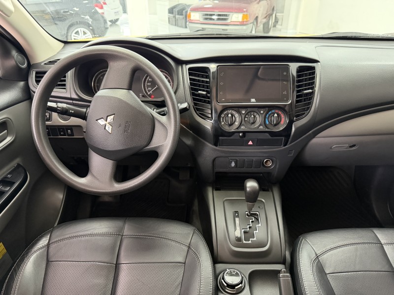 L200 TRITON 2.4 16V SPORT SAVANA DIESEL CD TURBO 4P 4X4 AUTOMÁTICO - 2023 - CAXIAS DO SUL