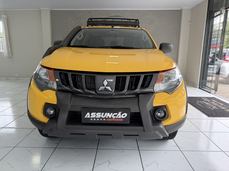 l200 triton 2.4 16v sport savana diesel cd turbo 4p 4x4 automatico 2023 caxias do sul