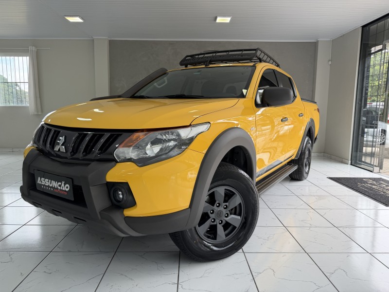 L200 TRITON 2.4 16V SPORT SAVANA DIESEL CD TURBO 4P 4X4 AUTOMÁTICO - 2023 - CAXIAS DO SUL