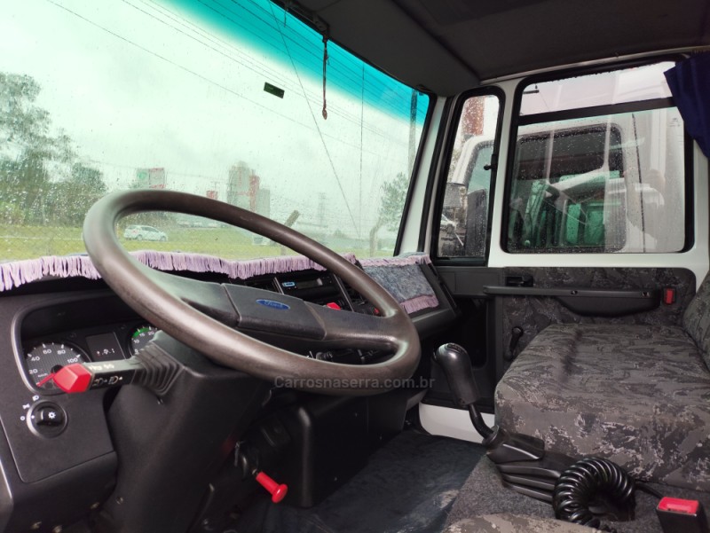 CARGO 816 E TURBO - 2013 - GARIBALDI