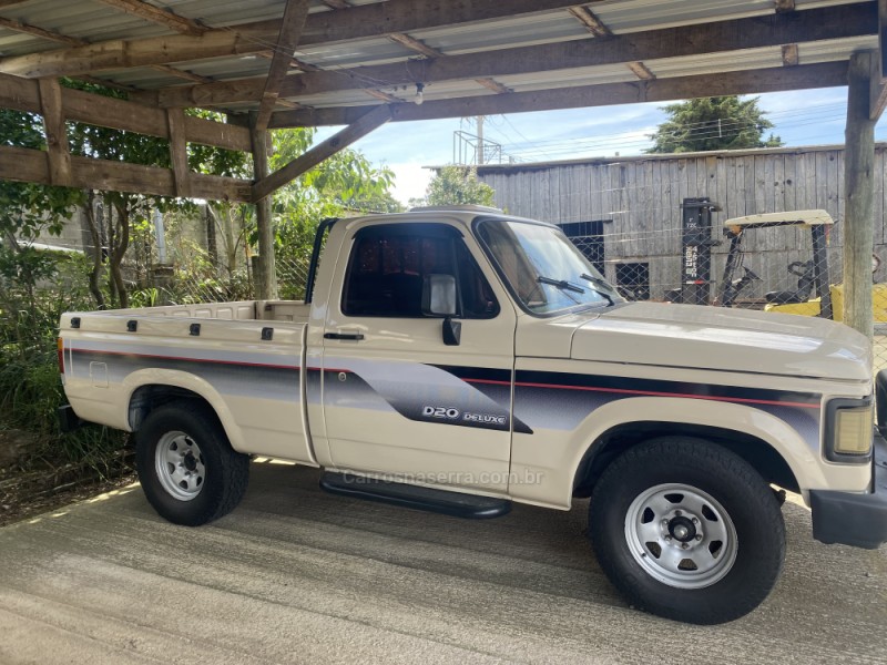 d20 4.0 custom de luxe cs 8v diesel 2p manual 1996 caxias do sul