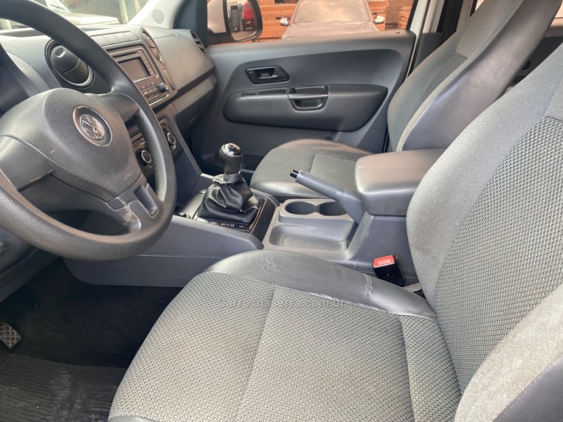 AMAROK 2.0 SE 4X4 CD 16V TURBO INTERCOOLER DIESEL 4P MANUAL - 2014 - CAXIAS DO SUL