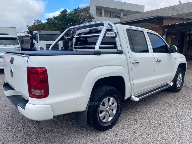 AMAROK 2.0 SE 4X4 CD 16V TURBO INTERCOOLER DIESEL 4P MANUAL - 2014 - CAXIAS DO SUL