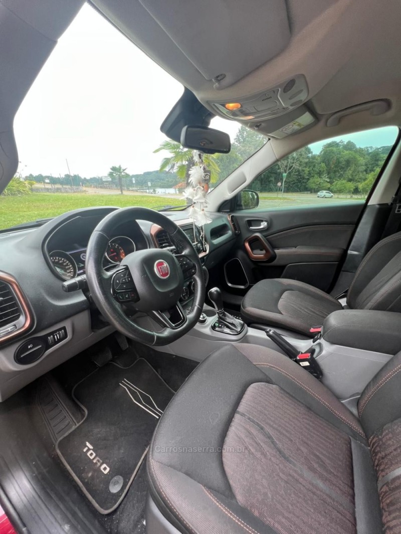 TORO 2.0 16V TURBO DIESEL VOLCANO AT9 4X4 AUTOMÁTICO - 2019 - CAXIAS DO SUL