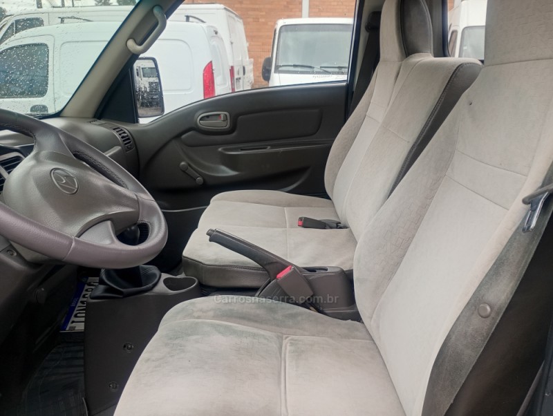 HR 2.5 TCI HD BAU 4X2 8V 97CV TURBO INTERCOOLER DIESEL 2P MANUAL - 2010 - FARROUPILHA