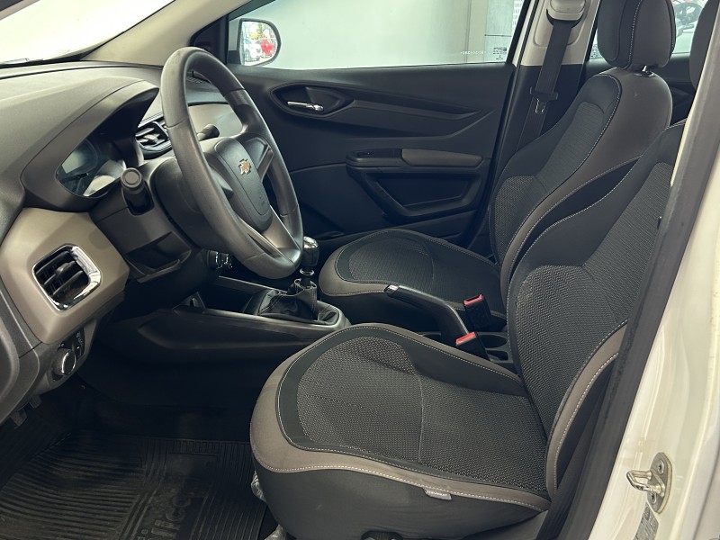 PRISMA 1.0 MPFI LT 8V FLEX 4P MANUAL - 2014 - CAXIAS DO SUL