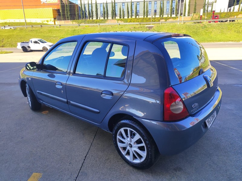 CLIO 1.0 CAMPUS 16V FLEX 4P MANUAL - 2010 - FARROUPILHA