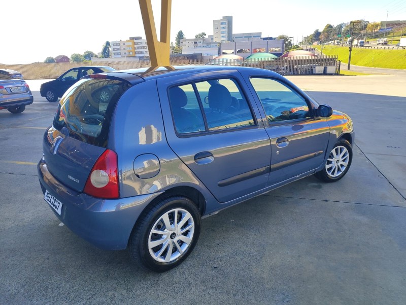 CLIO 1.0 CAMPUS 16V FLEX 4P MANUAL - 2010 - FARROUPILHA