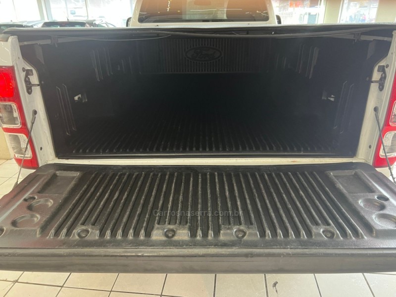 RANGER 3.2 XLS 4X4 CS 20V DIESEL 2P MANUAL - 2014 - CAXIAS DO SUL
