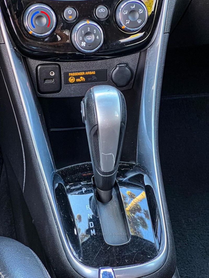 TRACKER 1.4 16V TURBO FLEX PREMIER AUTOMÁTICO - 2018 - CANELA