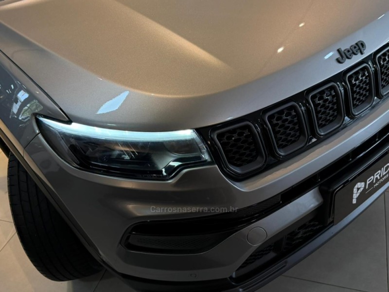 COMPASS 1.3 SERIE 80 ANOS 16V TURBO FLEX 4P AUTOMÁTICO - 2022 - CAXIAS DO SUL