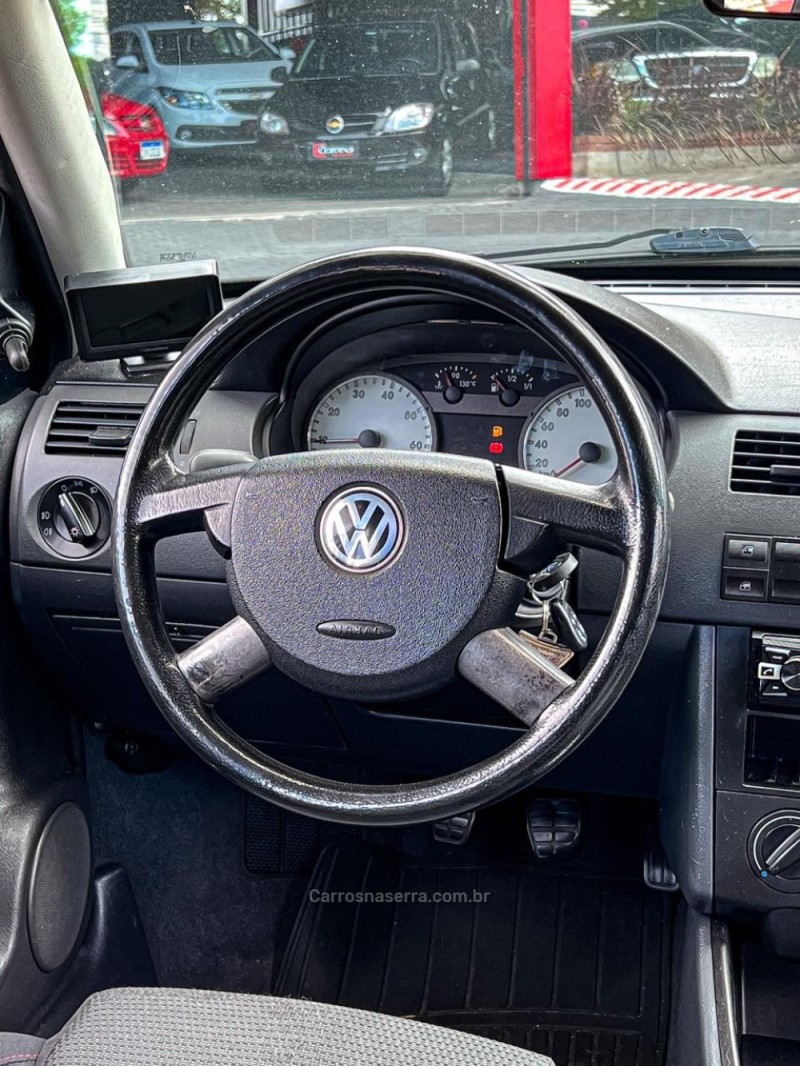 PARATI 1.6 MI SURF 8V FLEX 4P MANUAL G.IV - 2009 - CANELA