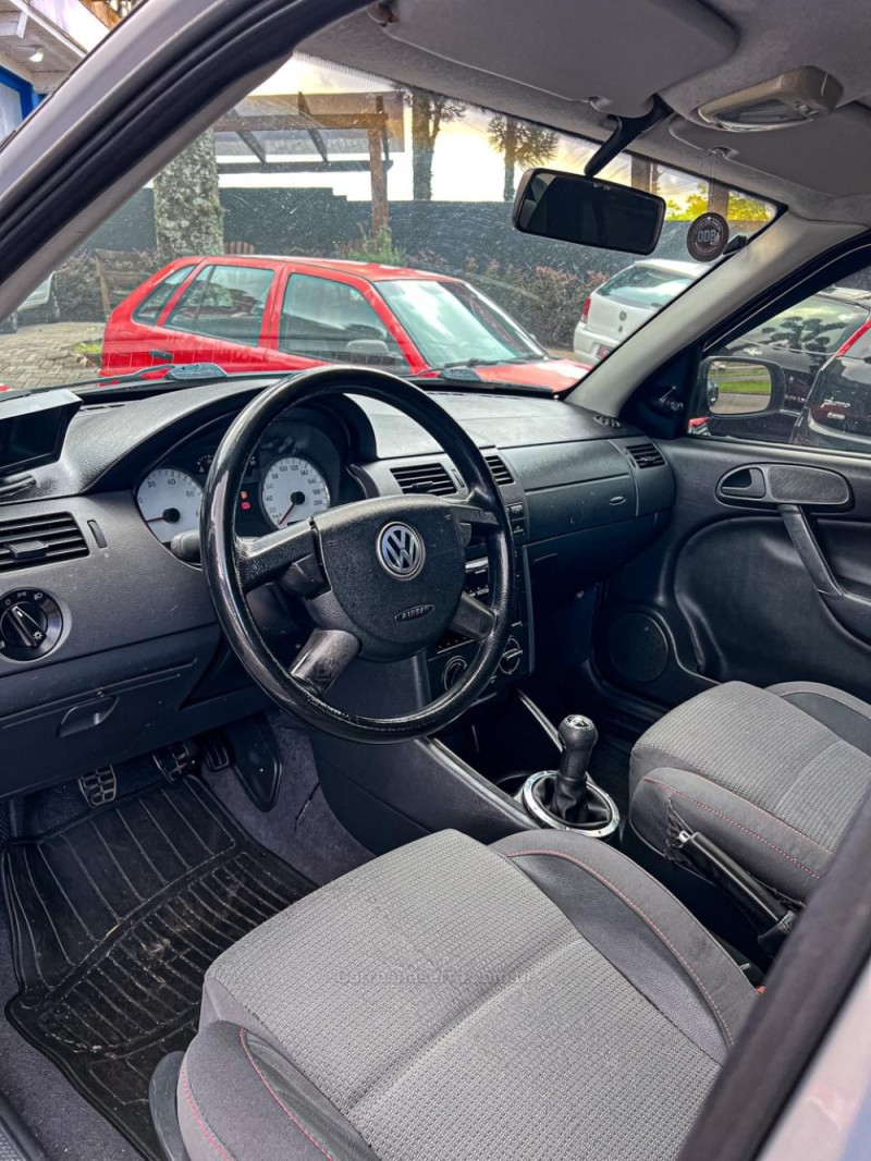 PARATI 1.6 MI SURF 8V FLEX 4P MANUAL G.IV - 2009 - CANELA