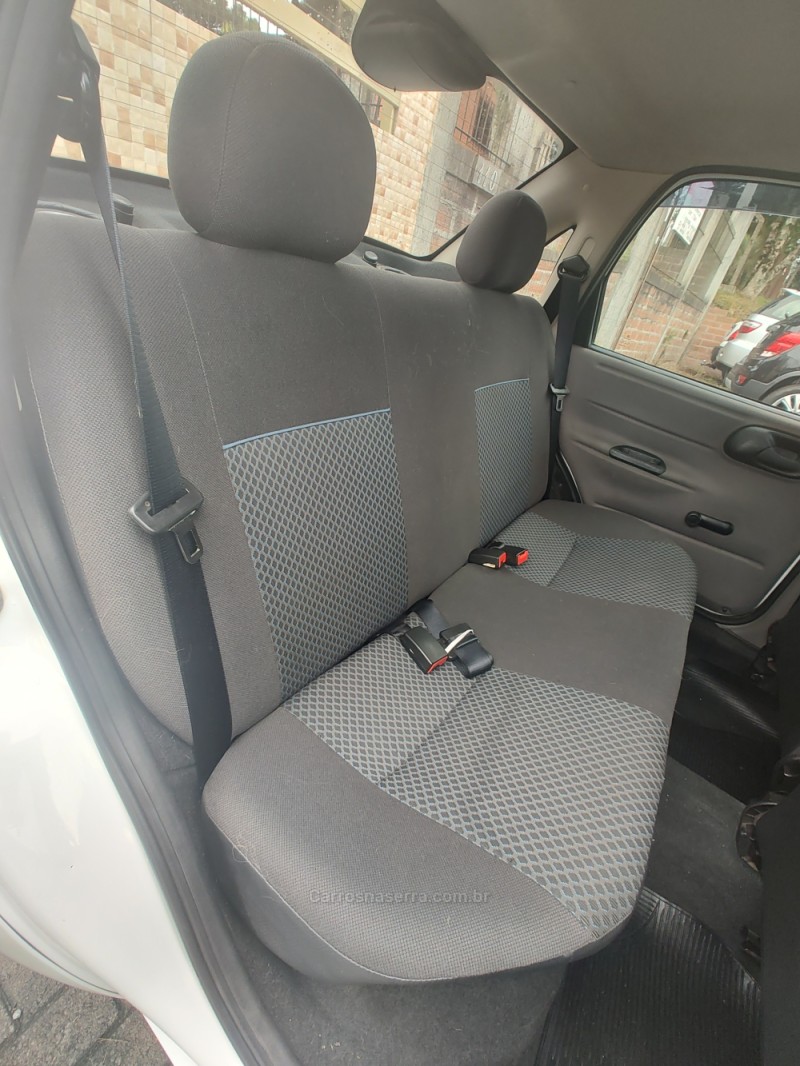 CLASSIC 1.0 MPFI LS 8V FLEX 4P MANUAL - 2012 - CANELA