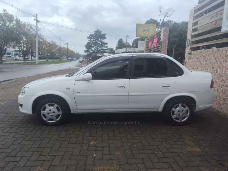 CLASSIC 1.0 MPFI LS 8V FLEX 4P MANUAL - 2012 - CANELA