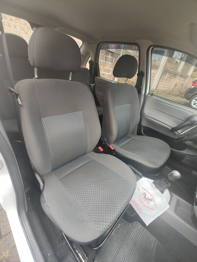 CLASSIC 1.0 MPFI LS 8V FLEX 4P MANUAL - 2012 - CANELA